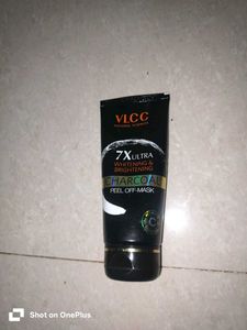 VLCC Almond Honey &amp; Sunscreen Combo