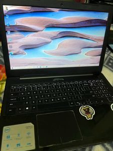 Dell Inspiron Laptop 💻