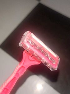 Pink Razor