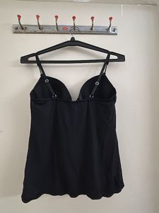 H&amp;M EMBELLISHED RHINESTONE CURPED TOP