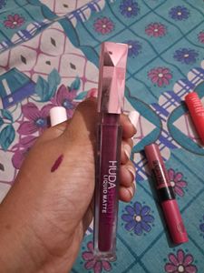 Branded Lipstick Combo