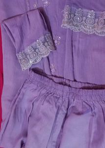 Embroidered Kurta pants set