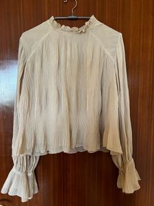 Pleated Sleeve Short Top