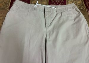 Effortless Casual Chinos — Light Beige