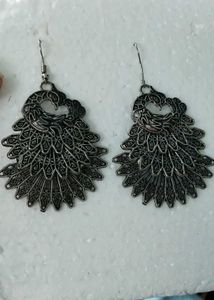 2 Set Of Earing