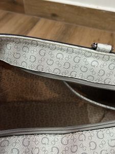 NEW With Tags GUESS Tote