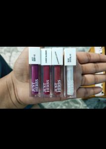 Just Herbs Makeup Kit