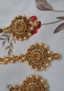 Choker Set With Mang Tika