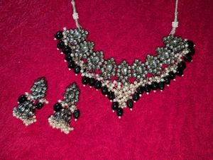 Necklace Earrings Set Black