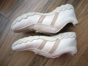 Sports Shoes 👟 For Women 💥💥💥💥💯💯💯