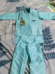 Boys&#39; Blue Duck Waistcoat Set