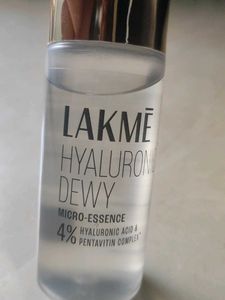 LAKME Hyaluronic Dewy Face Serum