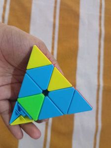 Pyraminx Cube
