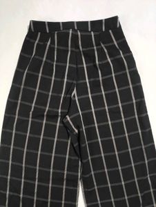 Black Women&#39;s Checked Plazzo