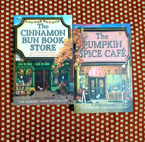 Cinnamon Bun & Pumpkin Spice Cafe