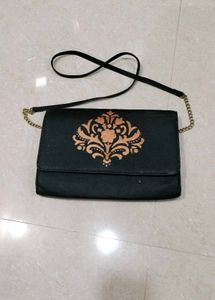 Sling Bags 👜