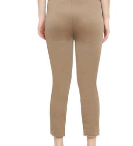 🧸Beige Colour Embellished Pocket Pants