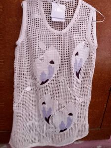 Trending Net Top Hip Length