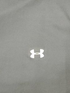 Under Armour Orginal Authentic Xl Dry fit Tshirt