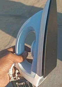 SYSKA Iron Press | 2 Year Warranty | Iron Box | Dry Iron, Electric Press, Electric Iron Press for Clothes, SDI-800 ECO 800-Watt (Blue)