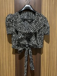Chic Black & White Crop Top