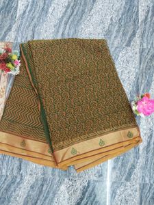 Green With Yellow Border Saree ❤️
