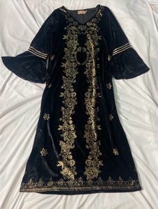 Black Velvet Foil Print Flared Sleeve Kurta