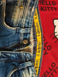 Distressed Denim slim fit Jeans