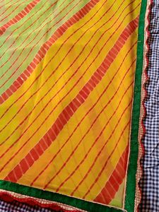 Lahriya Saree