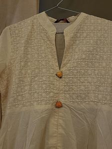 Shakumbari Kurti