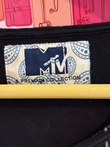 MTV Black Graphic T-Shirt