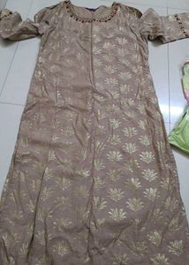 Women M Ethnic Kurta Used 3-4 Times For Few Hrs