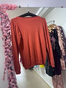 Elegant Rust V-Neck Sweater