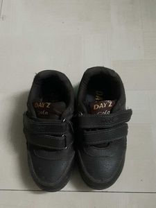 Unisex Brown Shoes, Size 11