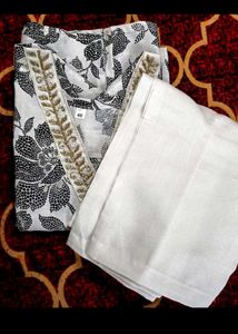 Printed Black And White Kurta pant Sets V-neck
