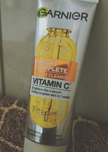 Garnier 💚 Serum Cleanser 💛