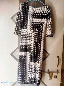 Black N white Printed Dress🔥🖤