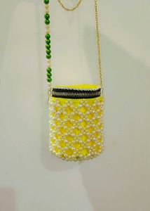 White Bead And Chain Open Bag