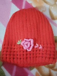 Adorable Knitted Beanie with Floral Detail
