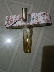 Moi by nykaa Raisond&#39;etre Mini Perfume