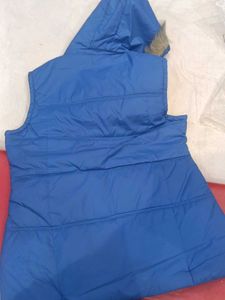 Blue Hooded Puffer Vest l size