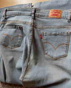 Wide Leg Jeans