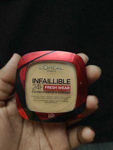 Infallible 24H Fresh Wear Powder Foundation -245