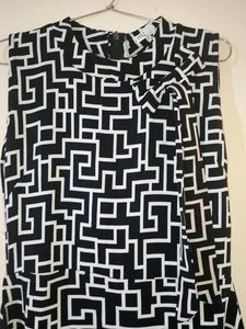 Chic Geometric Maxi Dress