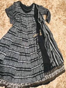 Elegant Black Printed Kurta Set