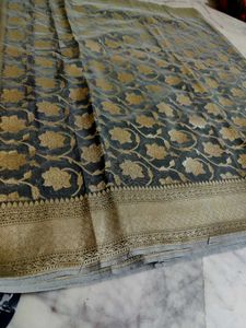 Grey Golden Pattu Saree