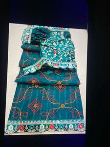 Sarees Teal Printed Fabric Set