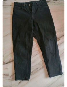 Black Bagging Jeans
