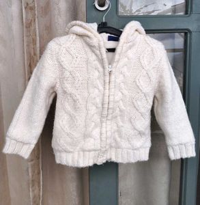 Cream Cable Knit Zip-Up Hoodie