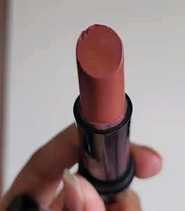 Elle 18 Color Pops Matte Lipsticks Duo